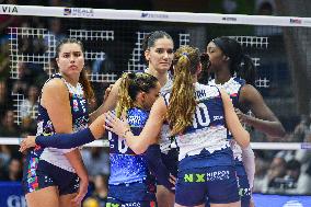 Italian Women's Serie A1 Tigotà Volleyball: Day 3 - Reale Mutua Fenera Chieri '76 V Il Bisonte Firenze