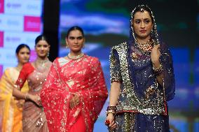 'Shaadiyan' Fashion Show In Jaipur