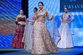 'Shaadiyan' Fashion Show In Jaipur