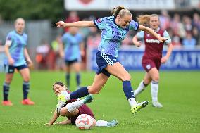 West Ham United v Arsenal - Barclays Women's Super League