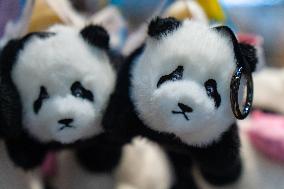 Panda-themed Cultural And Creative Products