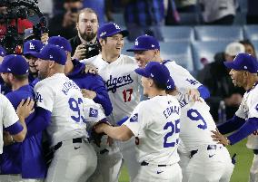 Baseball: MLB Championship Series