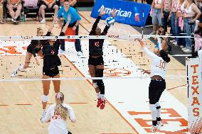 VOLLEY - Evento - NCAA - Texas Women vs Georgia Women