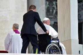 Pope Canonizes Seven Spanish Franciscans - Vatican