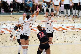 VOLLEY - Evento - NCAA - Texas Women vs Georgia Women