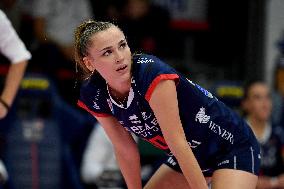 VOLLEY - Serie A1 Femminile - Reale Mutua Fenera Chieri '76 vs Il Bisonte Firenze