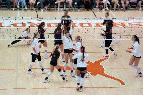 VOLLEY - Evento - NCAA - Texas Women vs Georgia Women