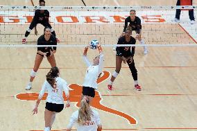 VOLLEY - Evento - NCAA - Texas Women vs Georgia Women