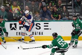 NHL: Dallas Stars V Edmonton Oilers