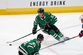 NHL: Dallas Stars V Edmonton Oilers