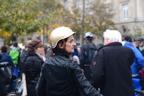 Gathering Of Cyclists In Paris In Tribute To Paul