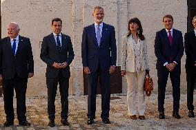 King Felipe Inaugurates 'The Machados: Family Portrait' Exhibition' - Seville