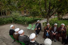 Daily Life Of Clerics In Iran