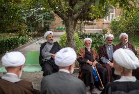 Daily Life Of Clerics In Iran