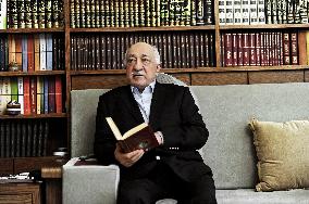 Erdogan's Arch-Enemy Gulen Dies at 83 - Pennsylvania