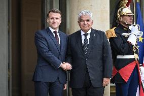 French President Emmanuel Macron welcomes President of Panama Jose Raul Mulino at the Elysee Palace FA