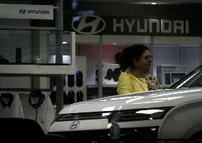 Hyundai India Showroom In Mumbai