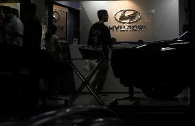 Hyundai India Showroom In Mumbai