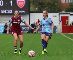 West Ham United v Arsenal - Barclays Women's Super League