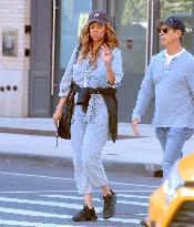 Tyra Banks Out - NYC