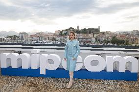 MipCom - La Reina Victoria Eugenia Photocall - Cannes