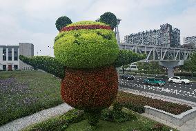 Giant Yoga Panda in Hangzhou