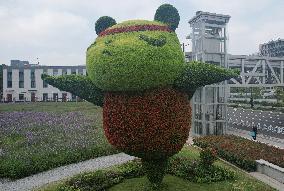 Giant Yoga Panda in Hangzhou