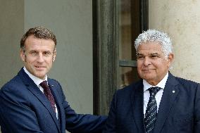 France's President Macron And Panama's President Jose Raul Mulino Before A Meeting At The Elysee In Paris