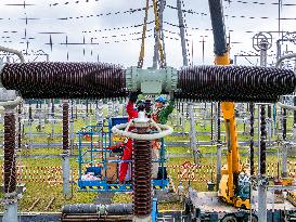 500 kV Longwangshan Substation Maintenance in Nanjing