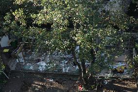 Historic Montmartre Petanque Club Turns Into Luxury Parisian Hotel Garden - Paris