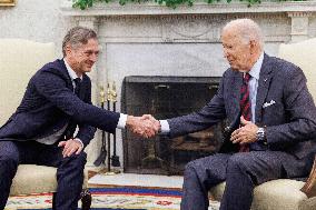 President Biden meets with Slovenian Prime Minister Robert Golob in Oval Office