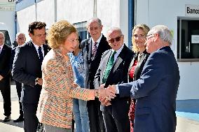 Queen Sofía Visits The Food Bank Foundation - Spain