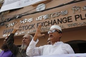 Capital Market Investors Protest In Bangladesh