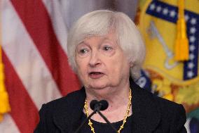 DC: Sec Yellen hold an Annual Meeting WB/IMF Priorities press conference