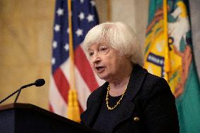 DC: Sec Yellen hold an Annual Meeting WB/IMF Priorities press conference