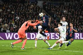 Champions League PSG vs PSV Eindhoven FA