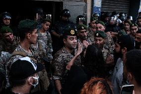 Displaced People Protest Eviction - Beirut