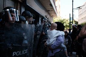 Displaced People Protest Eviction - Beirut