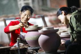 A Ceramic Workshop in Chongqing