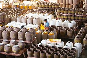 A Ceramic Workshop in Chongqing