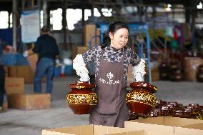 A Ceramic Workshop in Chongqing