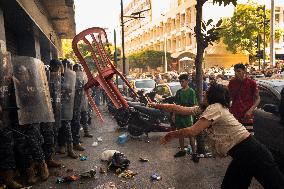 Displaced People Protest Eviction - Beirut