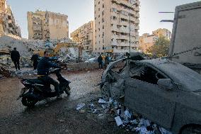 Israel Pounds Southern Suburb - Beirut