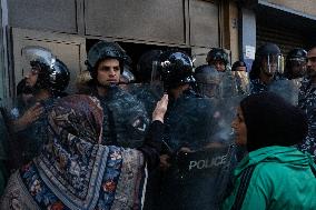 Displaced People Protest Eviction - Beirut