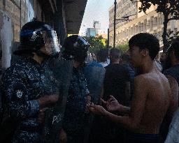 Displaced People Protest Eviction - Beirut