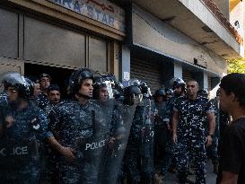 Displaced People Protest Eviction - Beirut