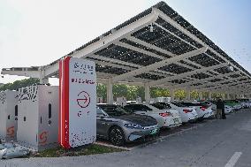 China's Largest Huawei liquid-cooled Supercharging Station