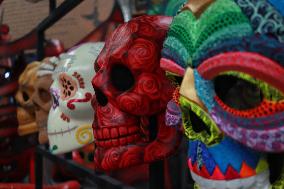 El Volador Manufacturing Skulls For Day Of Dead Parade