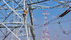 China Largest Ultra-high Voltage Power Transmission and Transformation Project