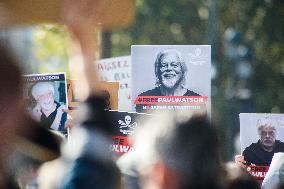 Free Paul Watson Protest - Paris